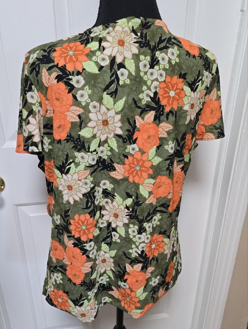 Sag Harbor Floral Wrap Blouse - Olive Green & Orange Size XL - Picture 5 of 9